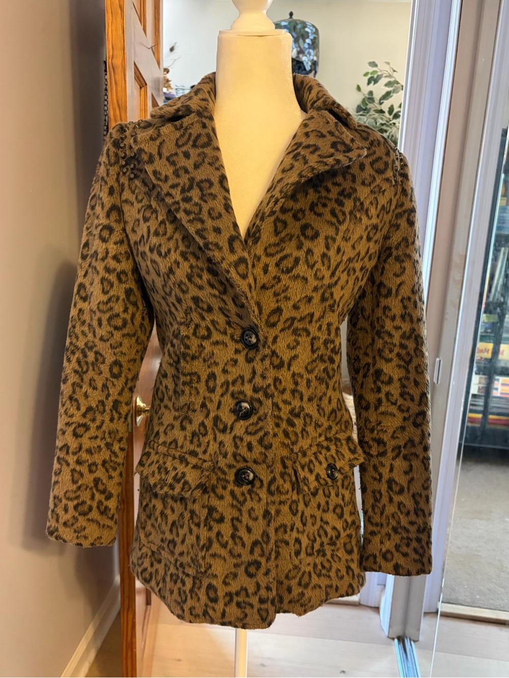 Vintage Guess leopard print faux-fur studded trench mid length jacket